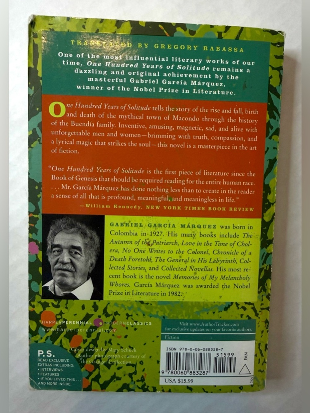 One Hundred Years of Solitude Paperback Book by Gabriel Garcia Marquez - Picture 2 of 11
